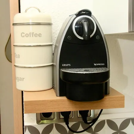 T2 Et Piscine 4 Pers Cannes