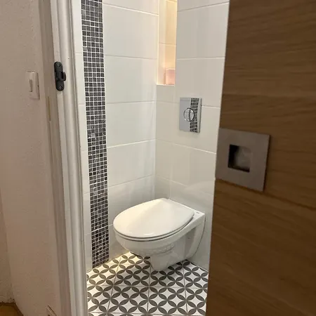 2 Pieces 4 Personnes Κάννες