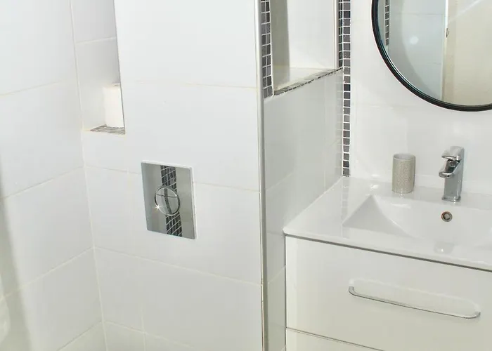 Apartment T2 Et Piscine 4 Pers *